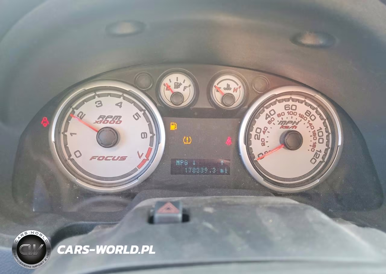 2011 Ford Focus Se VIN:1FAHP3FN9BW116726 - 9