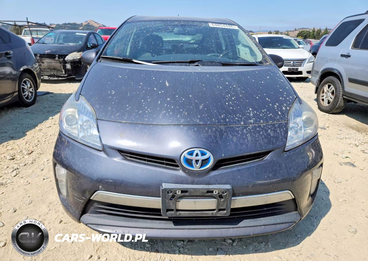 2014 Toyota Prius Plug-In Hybrid Base VIN:JTDKN3DP6E3059353 - 5