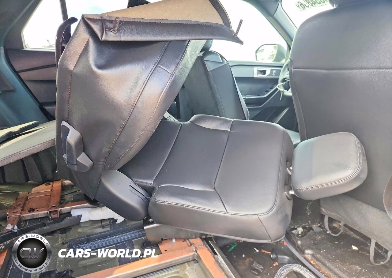 2022 Ford Explorer Police Interceptor VIN:1FM5K8AB4NGC36529 - 12