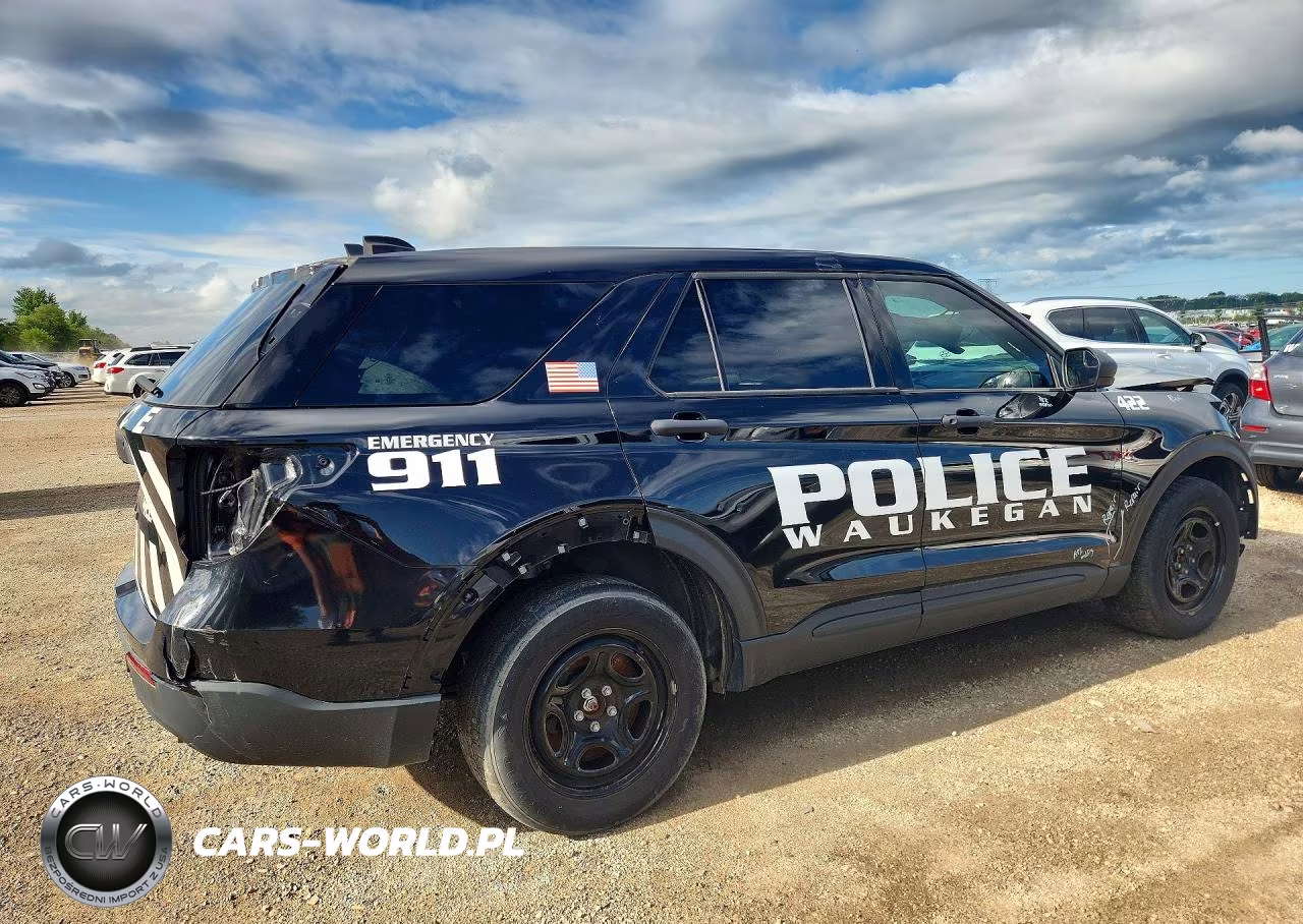 2022 Ford Explorer Police Interceptor VIN:1FM5K8AB4NGC36529 - 3