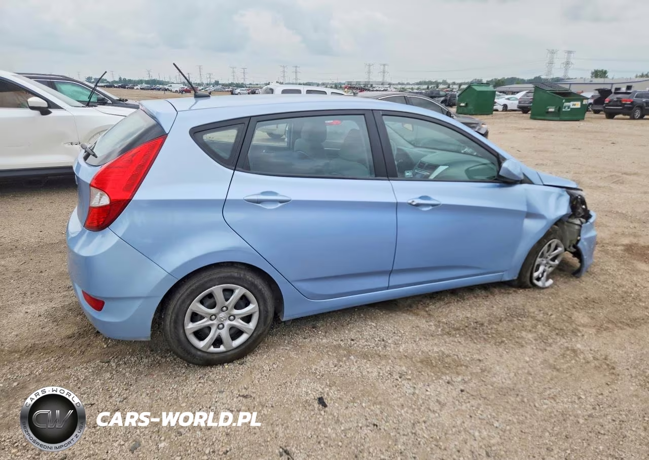 2014 Hyundai Accent Gs VIN:KMHCT5AE8EU178942 - 3