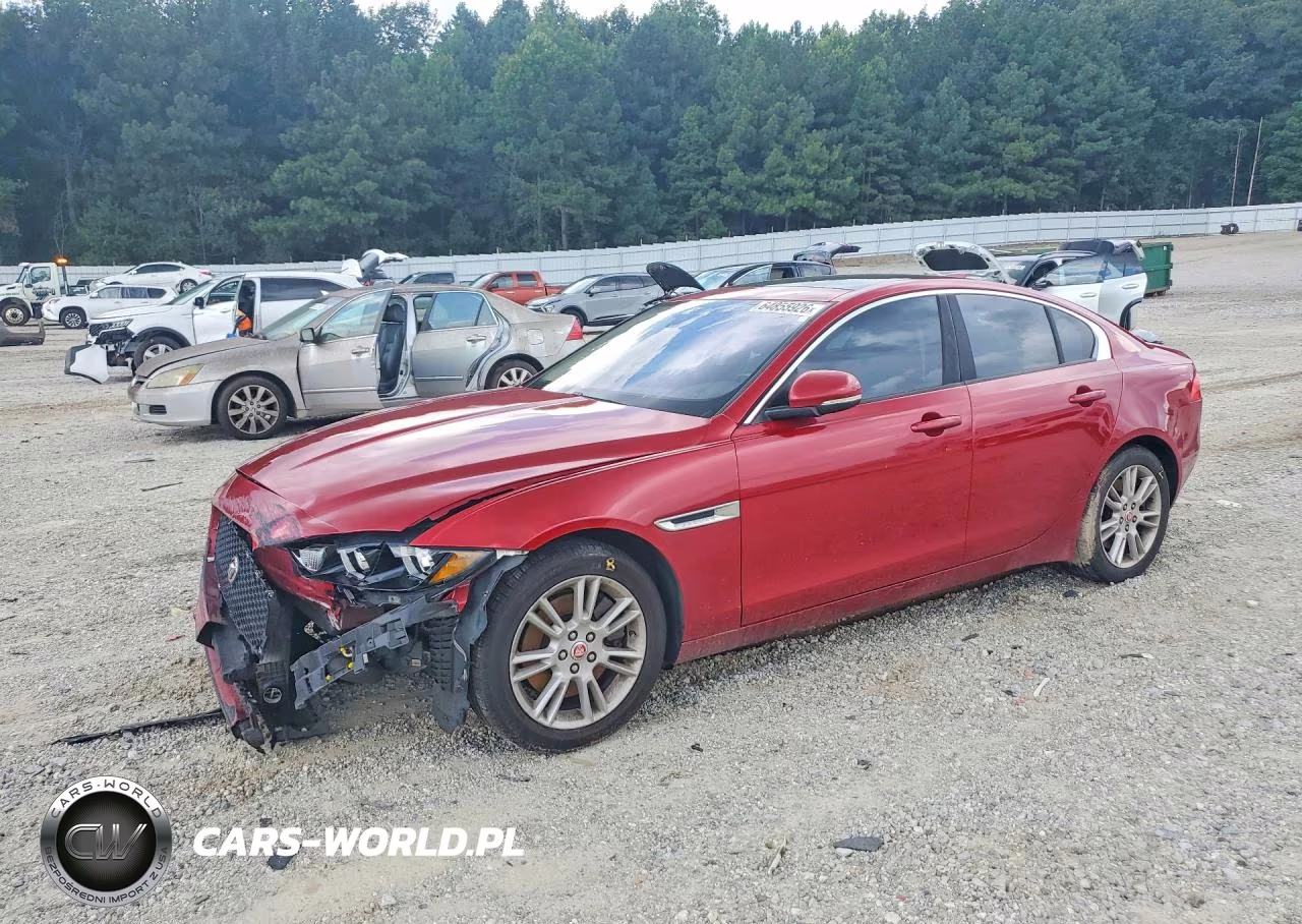 2017 Jaguar Xe Premium