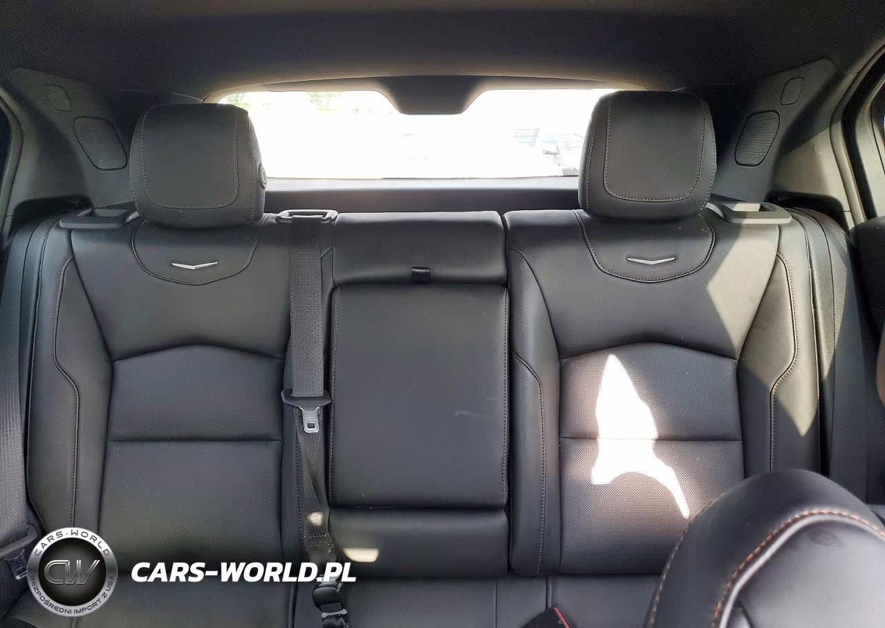2021 Cadillac Xt4 Sport VIN:1GYFZFR44MF000248 - 10