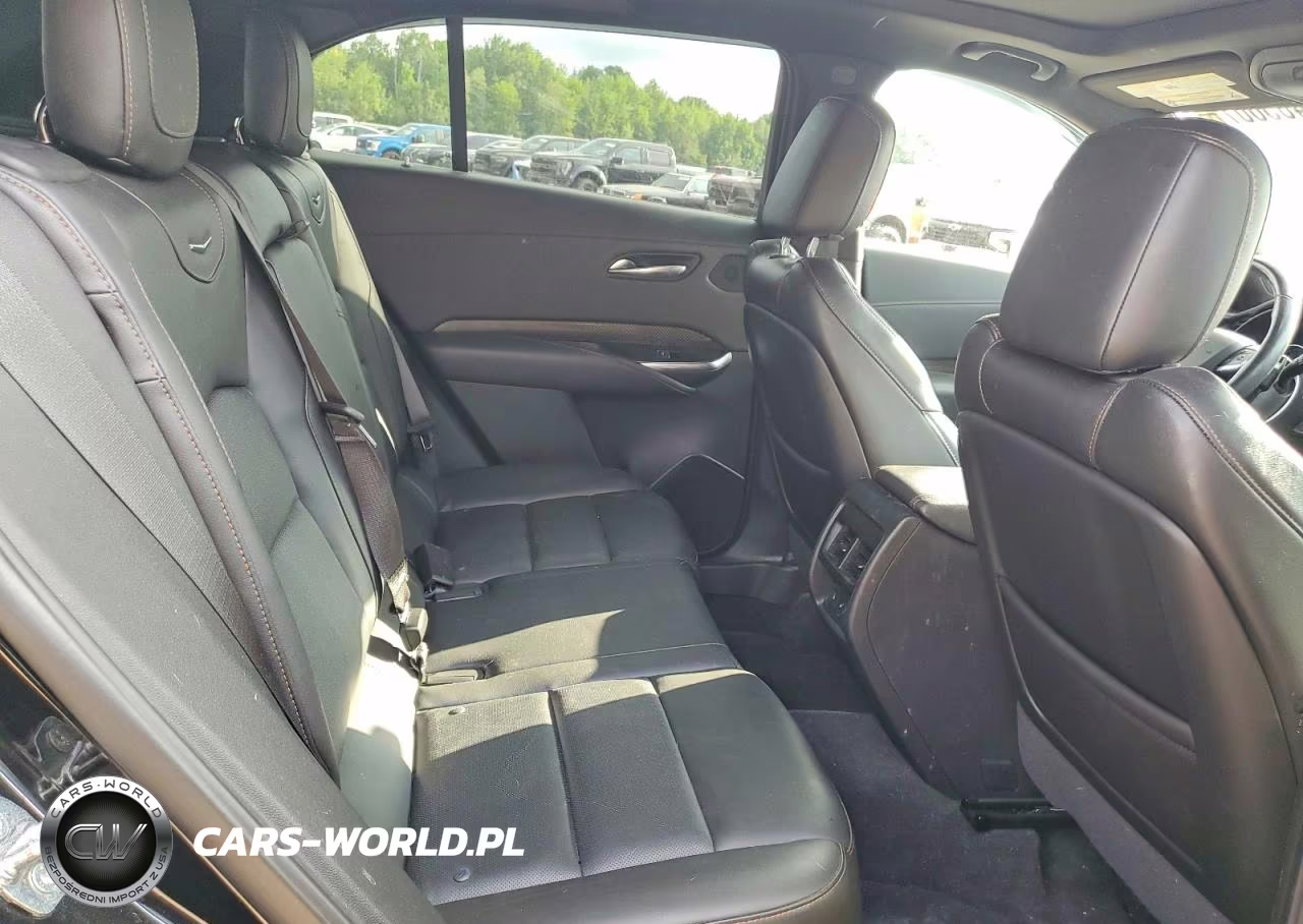 2021 Cadillac Xt4 Sport VIN:1GYFZFR44MF000248 - 11