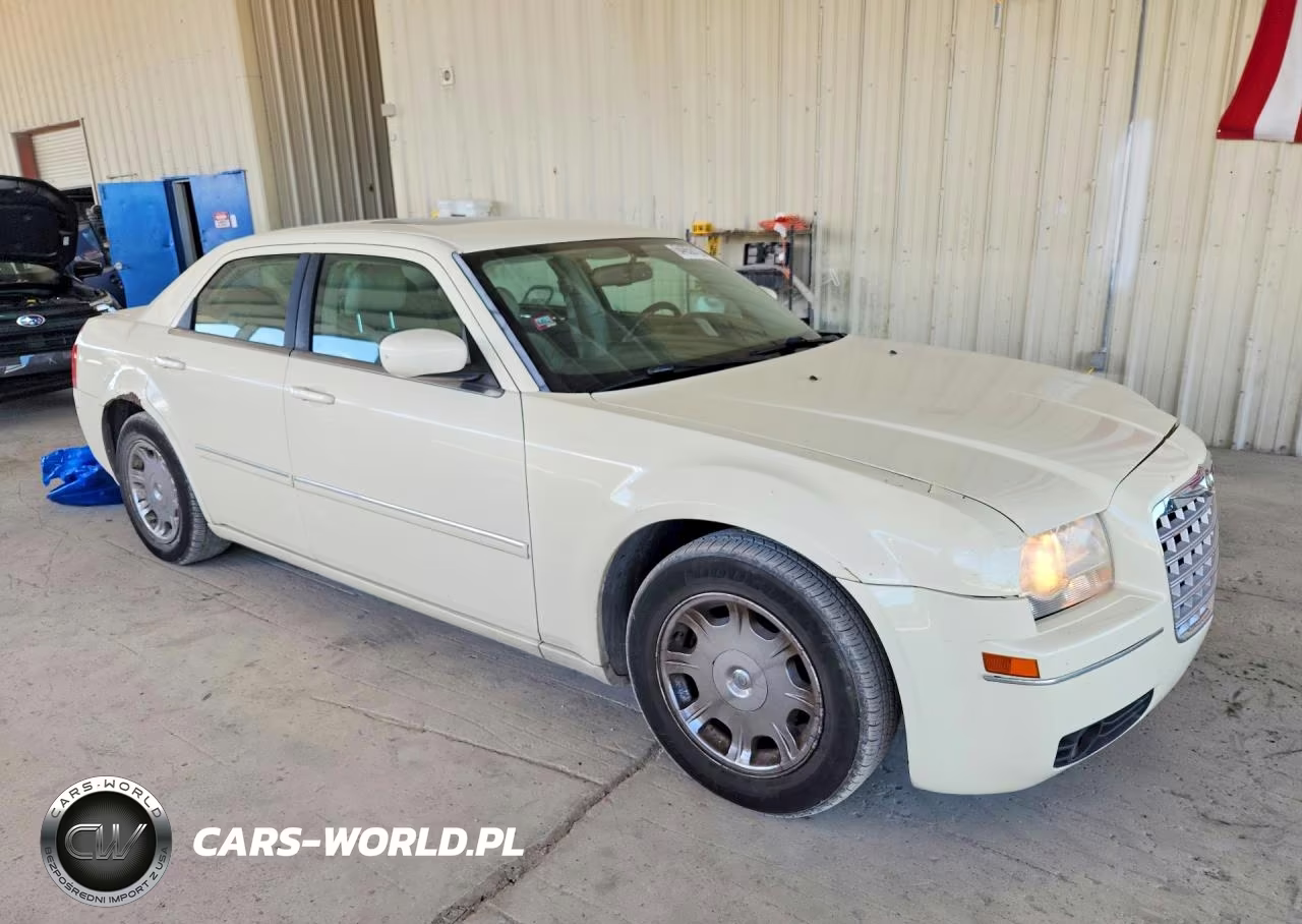 2006 Chrysler 300 Touring VIN:2C3KA53G36H208412 - 4