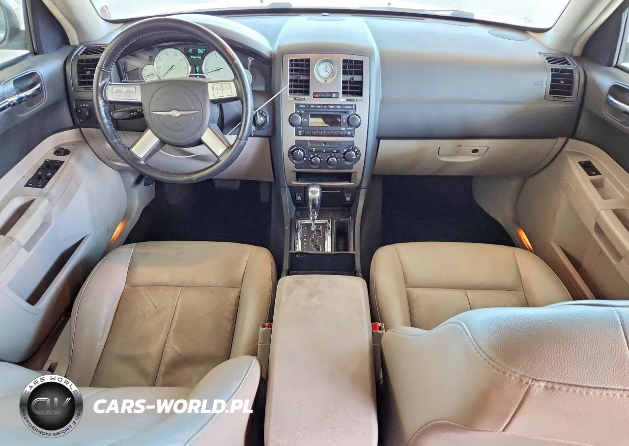 2006 Chrysler 300 Touring VIN:2C3KA53G36H208412 - 8