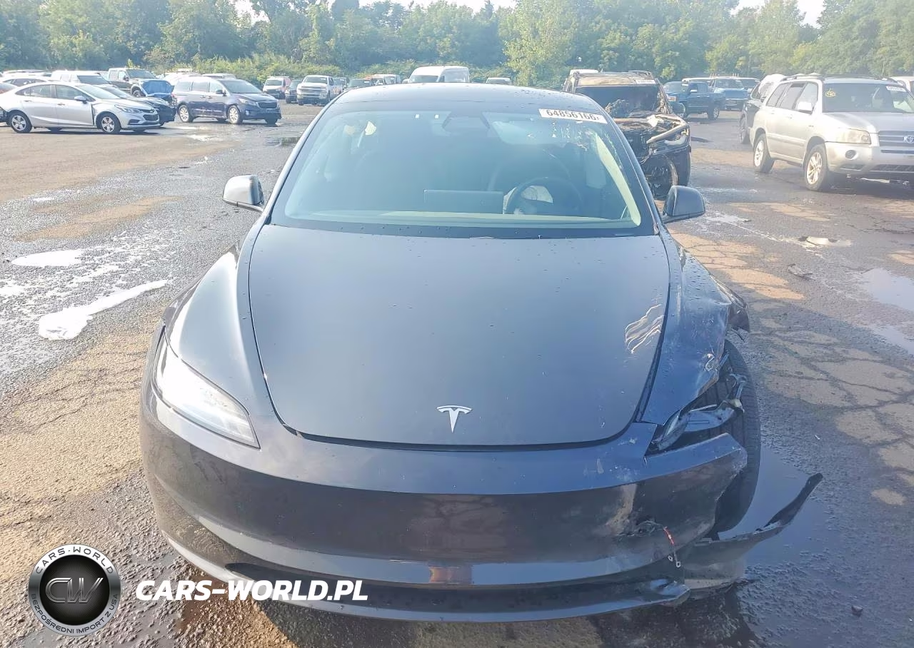 2025 Tesla Model 3 VIN:5YJ3E1EBXSF889831 - 5