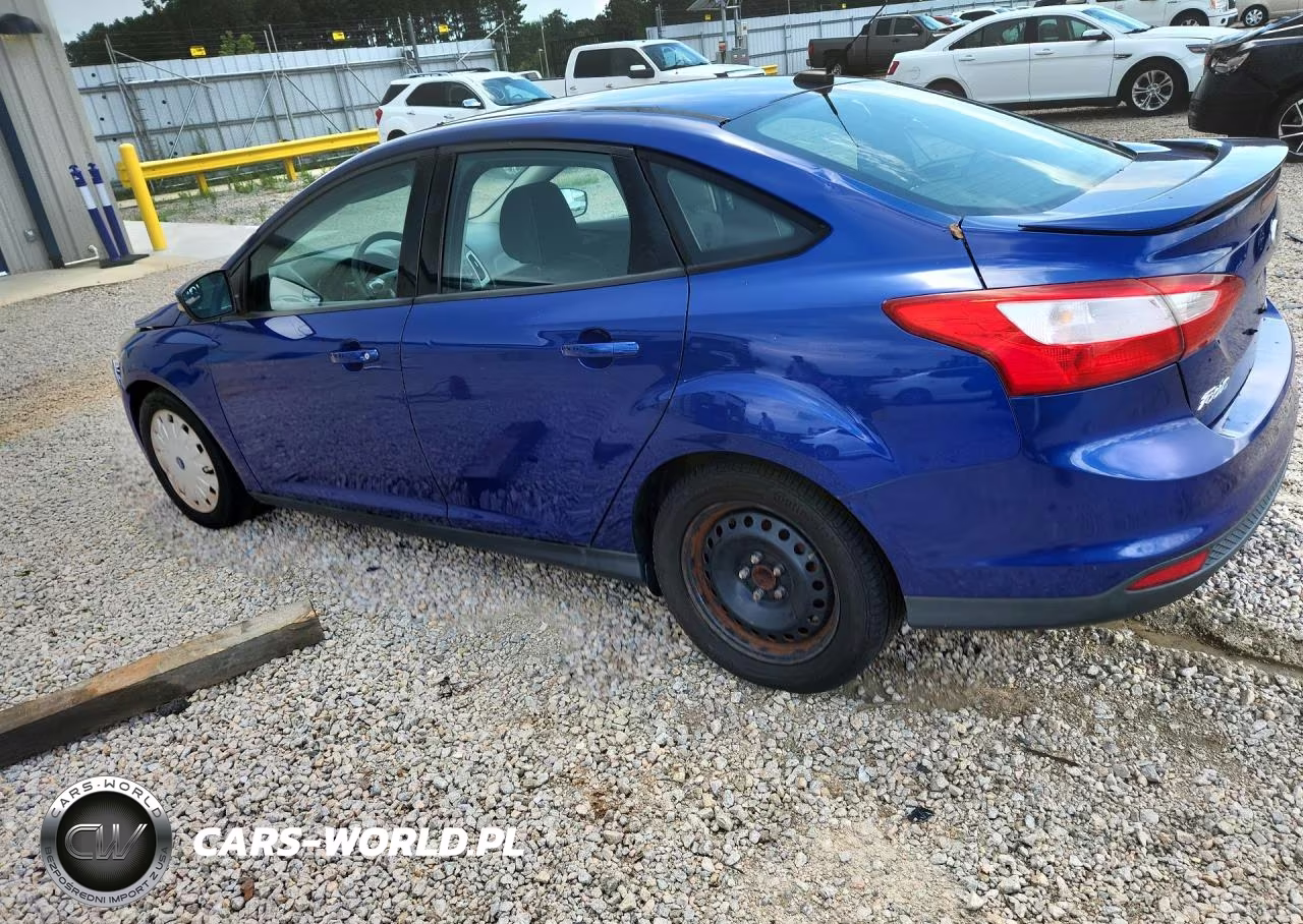 2012 Ford Focus Se VIN:1FAHP3F25CL422637 - 2