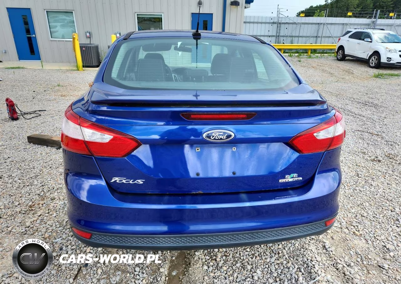 2012 Ford Focus Se VIN:1FAHP3F25CL422637 - 6