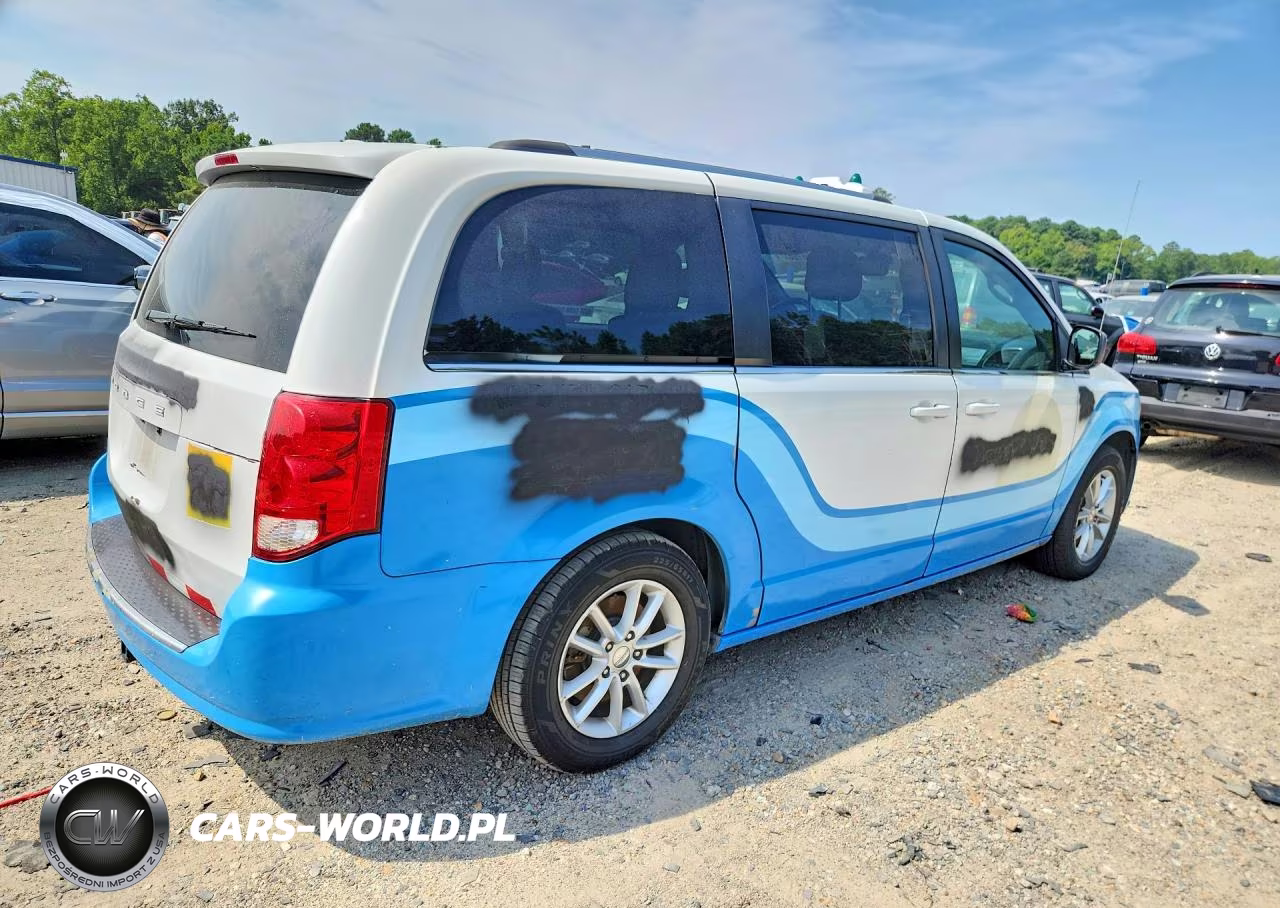 2019 Dodge Grand Caravan Sxt VIN:2C4RDGCG3KR798001 - 3