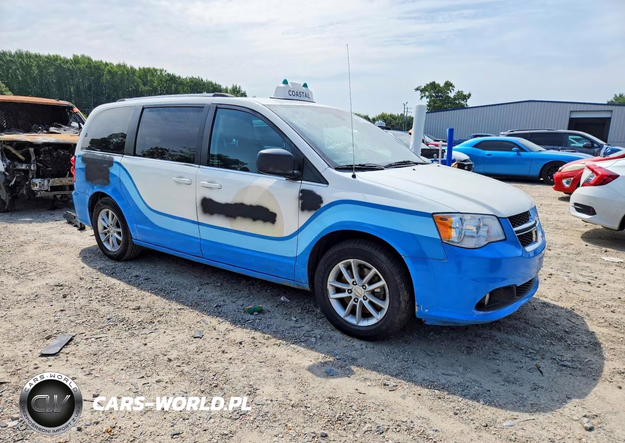 2019 Dodge Grand Caravan Sxt VIN:2C4RDGCG3KR798001 - 4