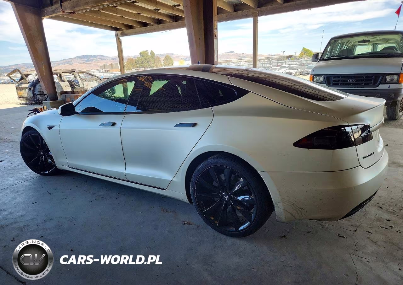 2017 Tesla Model S VIN:5YJSA1E20HF208219 - 2