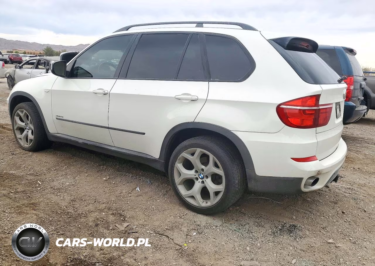 2011 BMW X5 xDrive35I VIN:5UXZV4C56BL415864 - 2