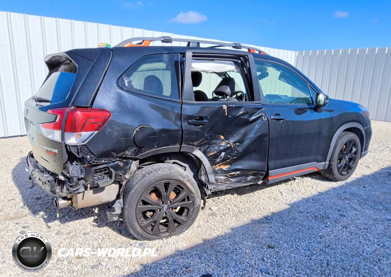 2020 Subaru Forester Sport VIN:JF2SKARC4LH451378 - 3