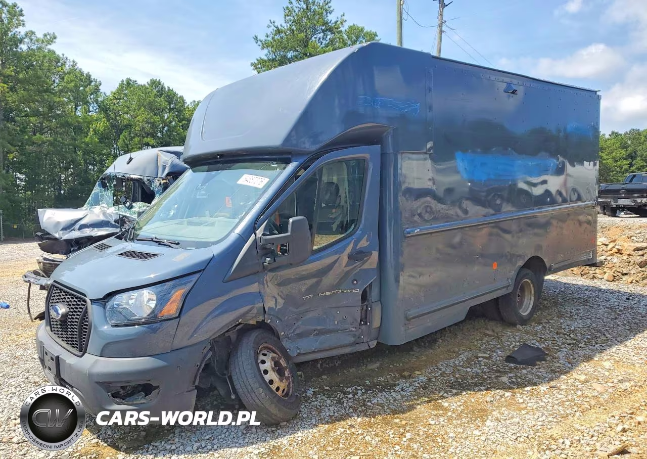 2021 Ford Transit Delivery Truck