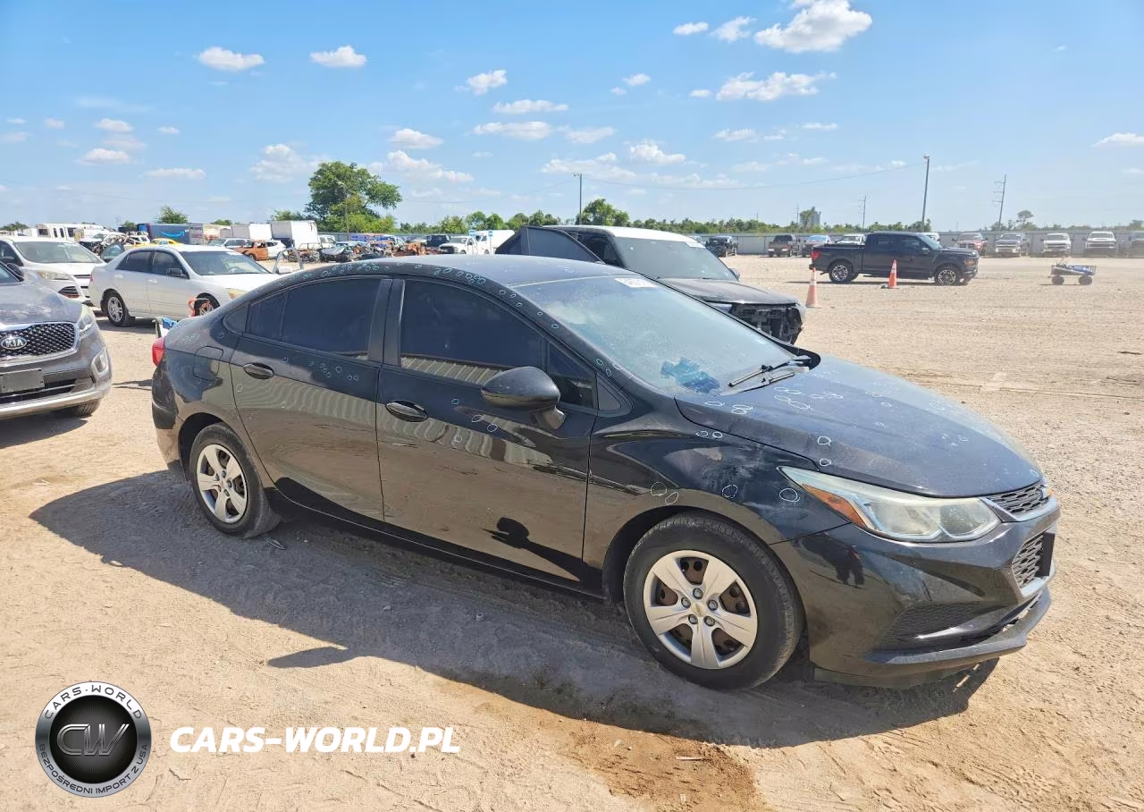 2017 Chevrolet Cruze Ls VIN:1G1BC5SM5H7197000 - 4