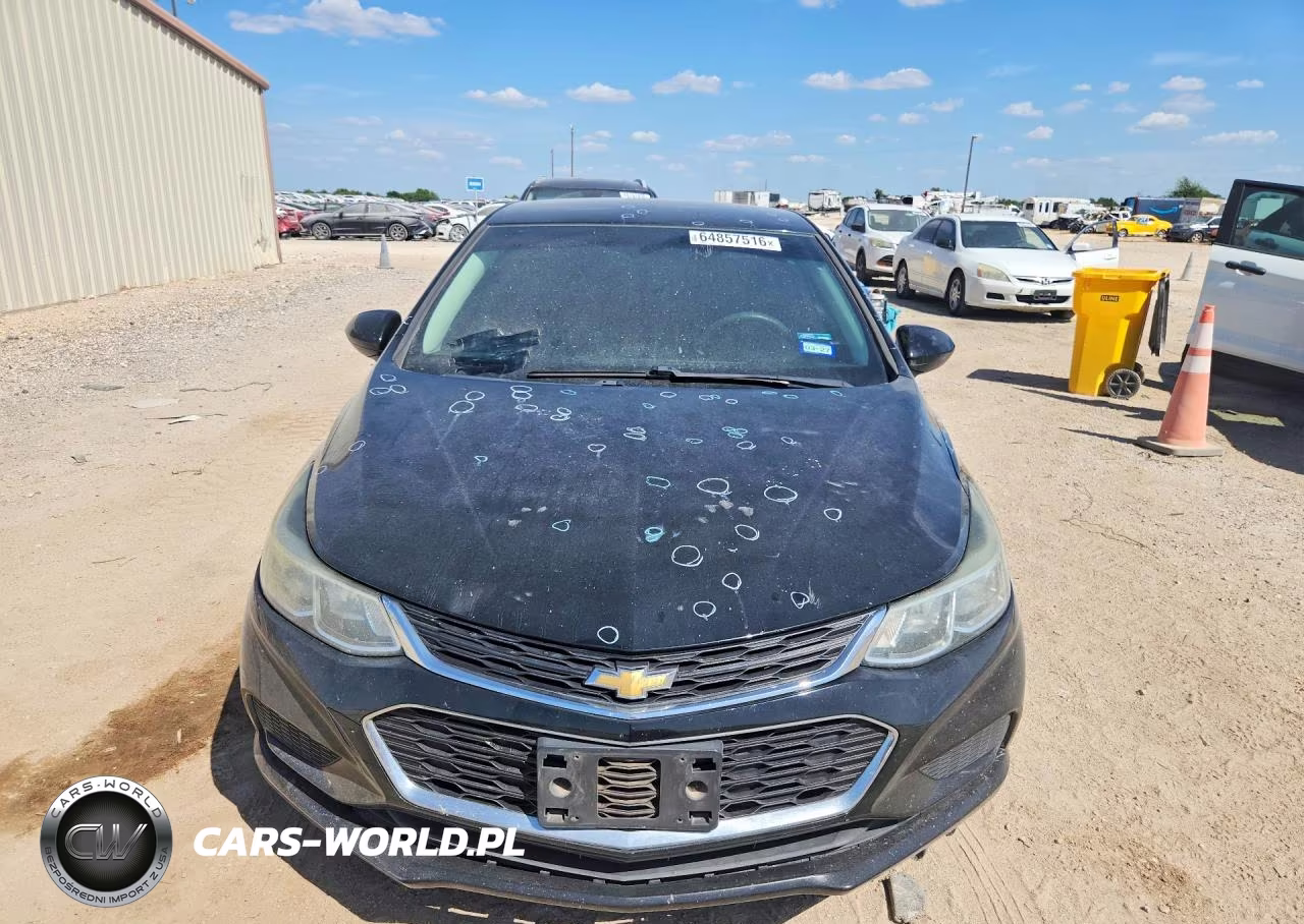 2017 Chevrolet Cruze Ls VIN:1G1BC5SM5H7197000 - 5