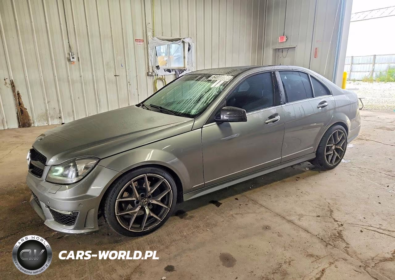 2013 Mercedes-Benz C 300 4Matic – zdjęcie 1 z 12