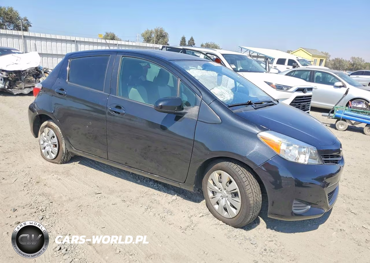 2014 Toyota Yaris 5-Door Le VIN:JTDKTUD37ED573585 - 4