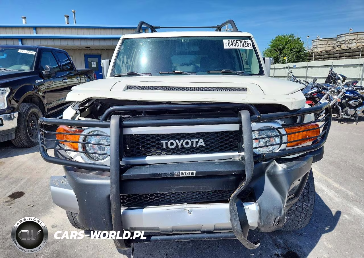 2012 Toyota Fj Cruiser Base VIN:JTEBU4BF9CK127176 - 5