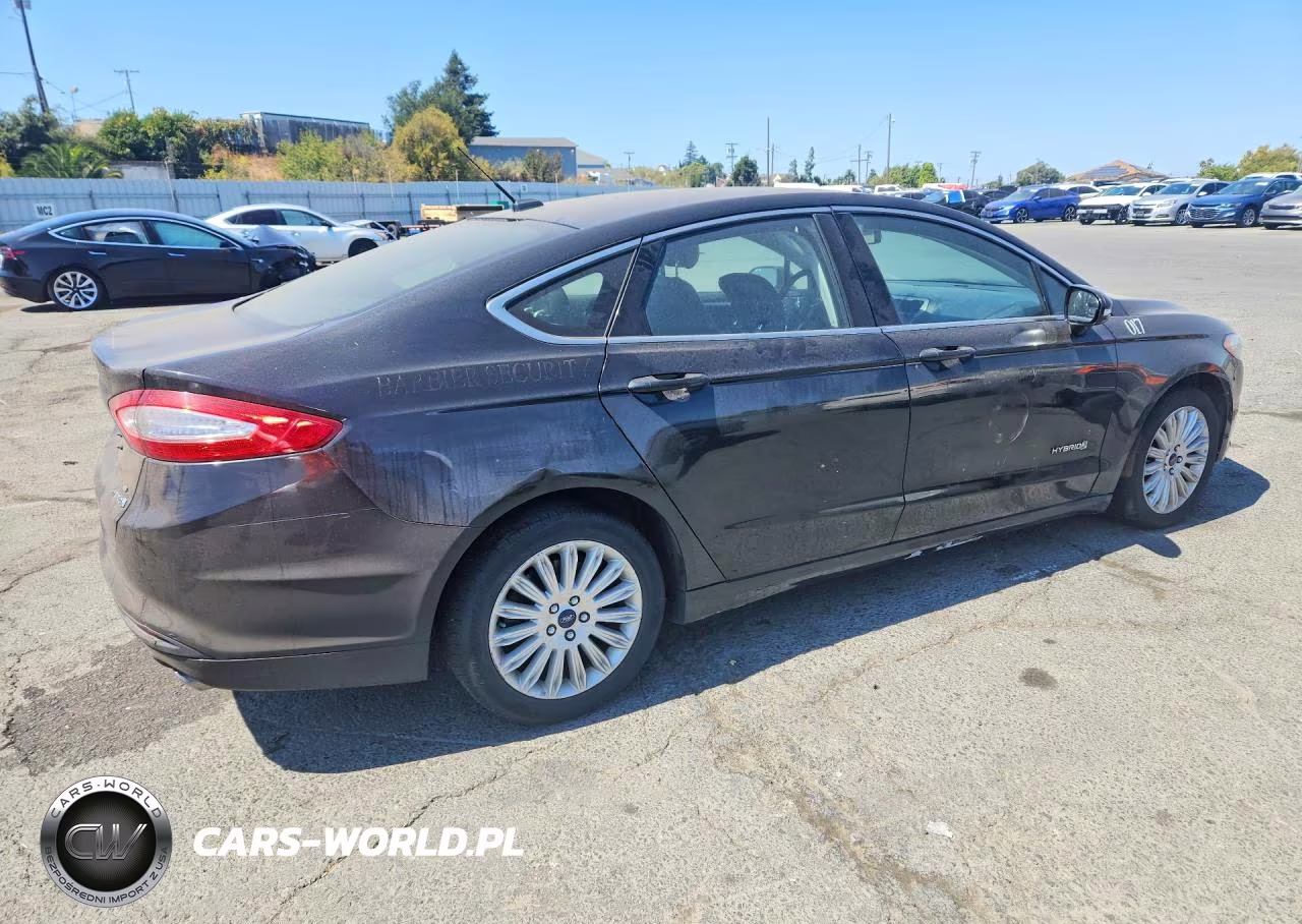 2013 Ford Fusion Se Hybrid VIN:3FA6P0LU7DR243305 - 3