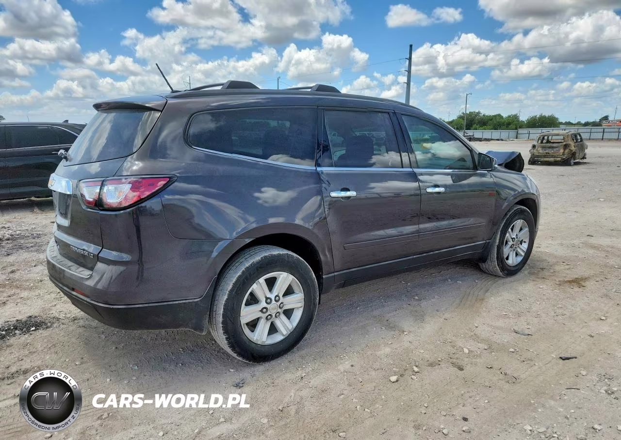 2013 Chevrolet Traverse Lt VIN:1GNKRGKD2DJ145779 - 3