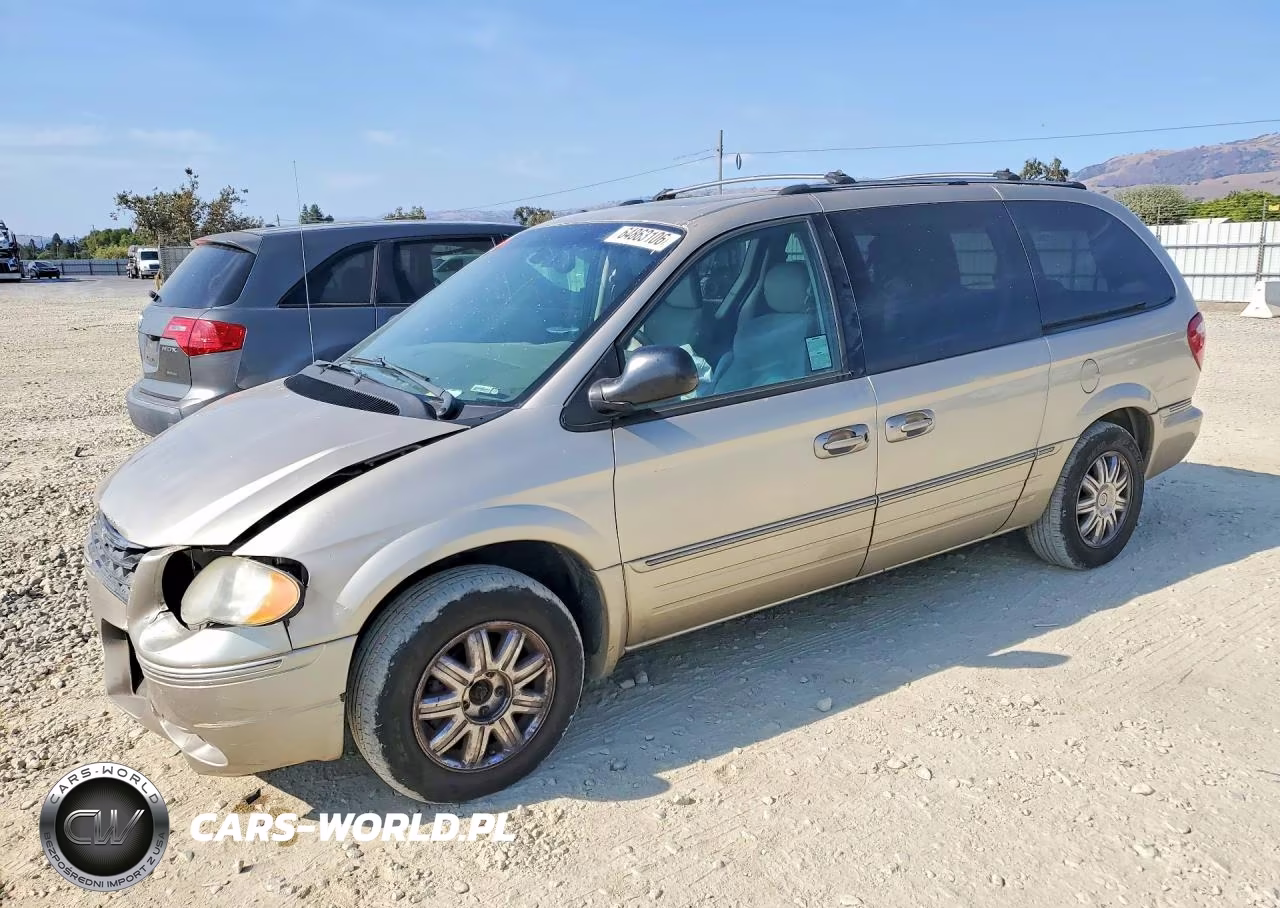 2005 Chrysler Town & Country Limited
