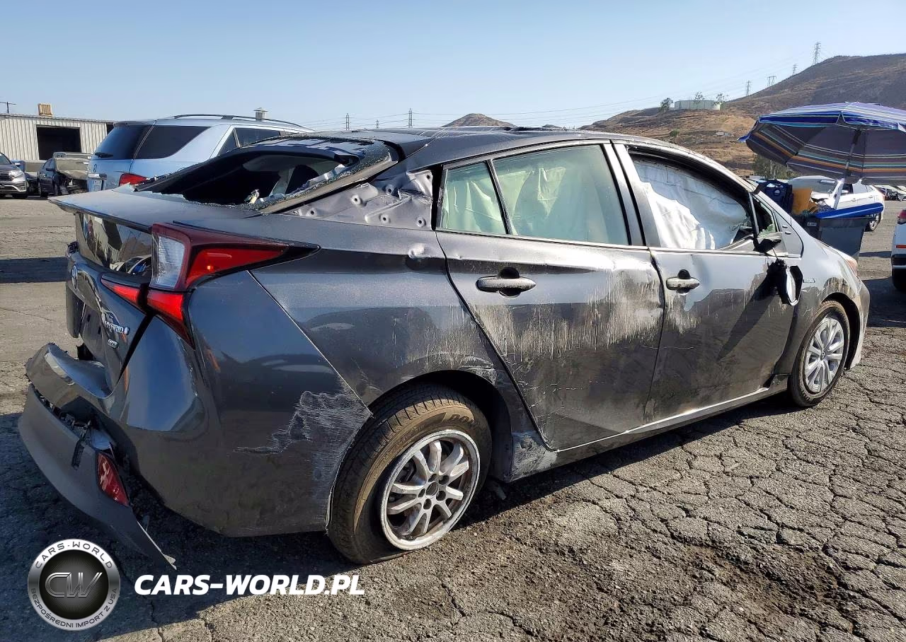 2021 Toyota Prius L Eco VIN:JTDKAMFU5M3151606 - 3