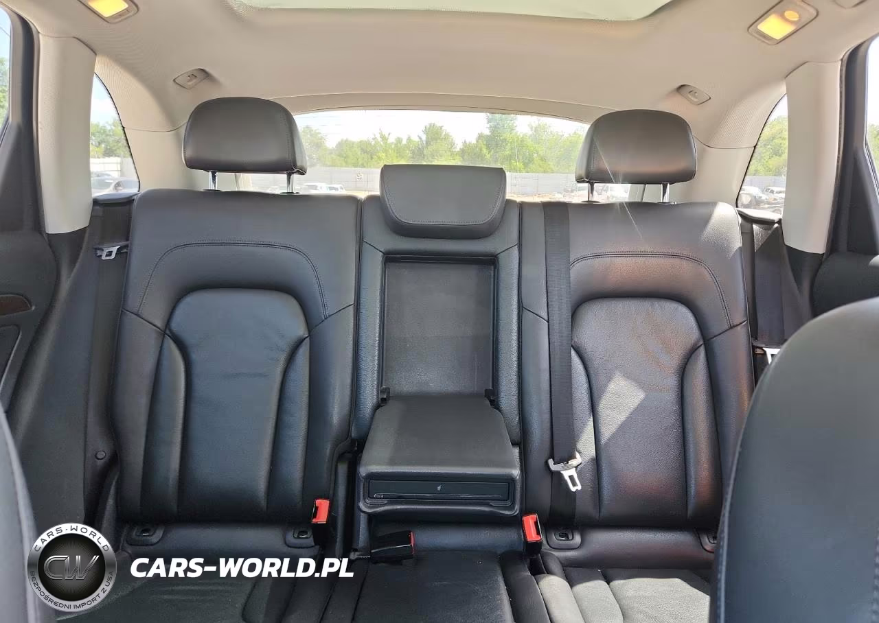 2015 Audi Q5 Premium VIN:WA1CFAFP5FA145988 - 10