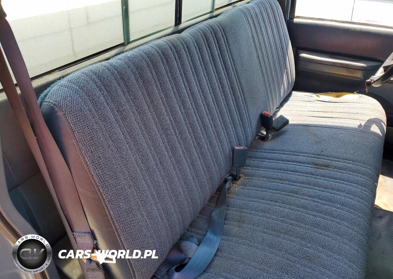 1991 Chevrolet Gmt-400 C1500 VIN:1GCDC14K1MZ111622 - 11
