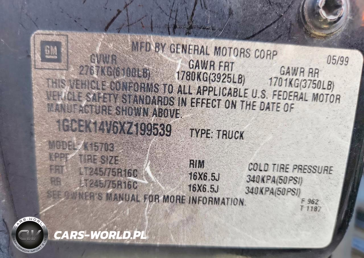 1999 Chevrolet Silverado K1500 VIN:1GCEK14V6XZ199539 - 12