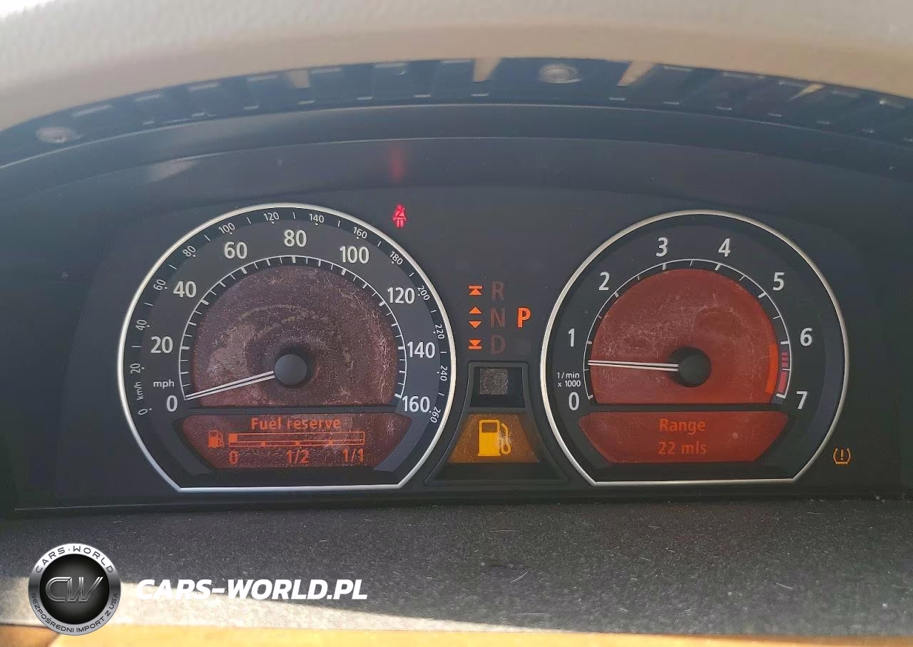 2006 BMW 7 Series 740Il VIN:WBAHN83576DT62917 - 12