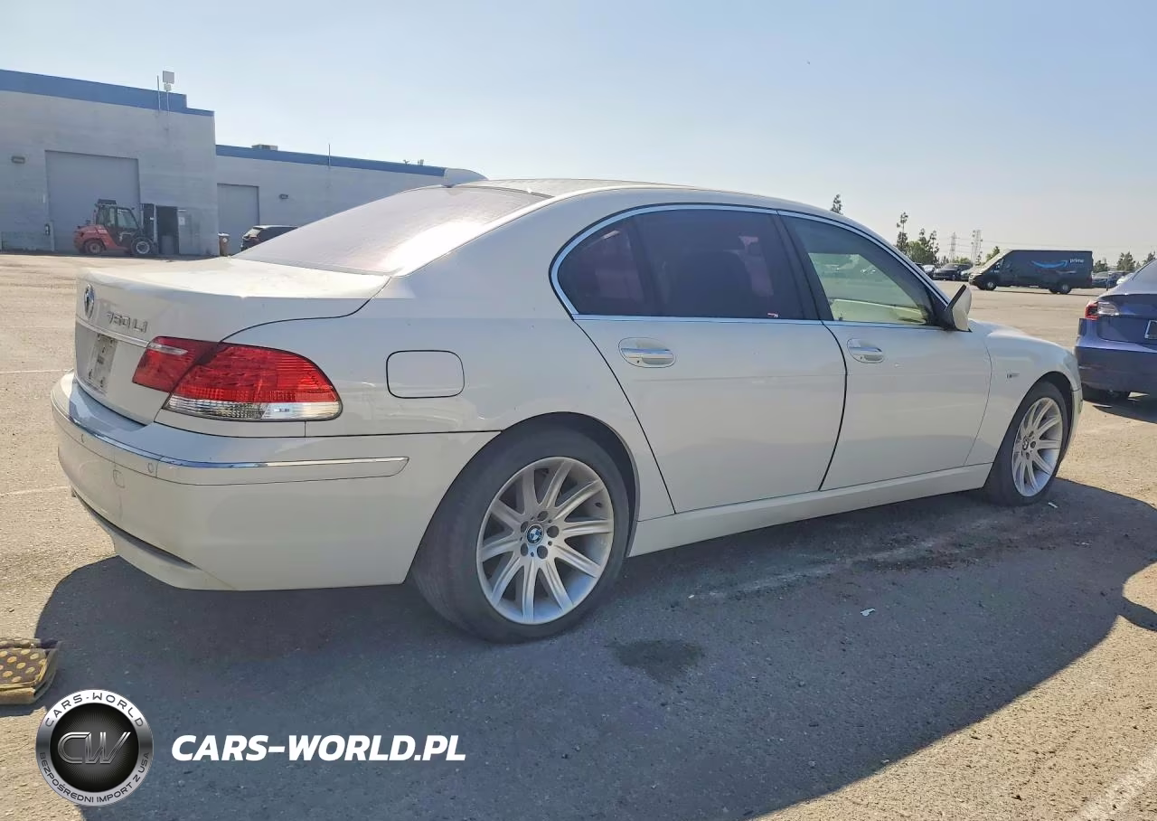 2006 BMW 7 Series 740Il VIN:WBAHN83576DT62917 - 3