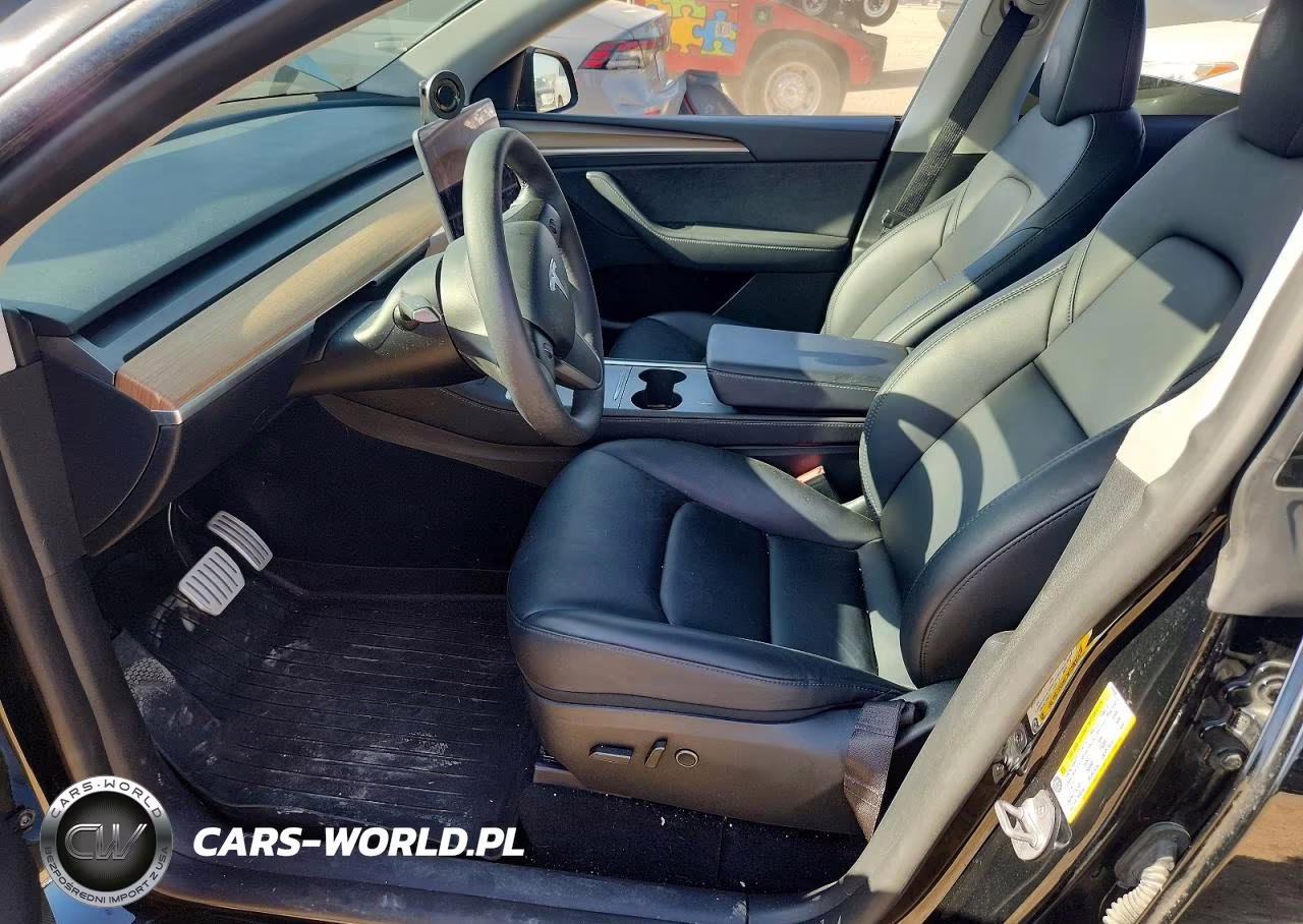 2023 Tesla Model Y VIN:7SAYGDEF2PF976878 - 13