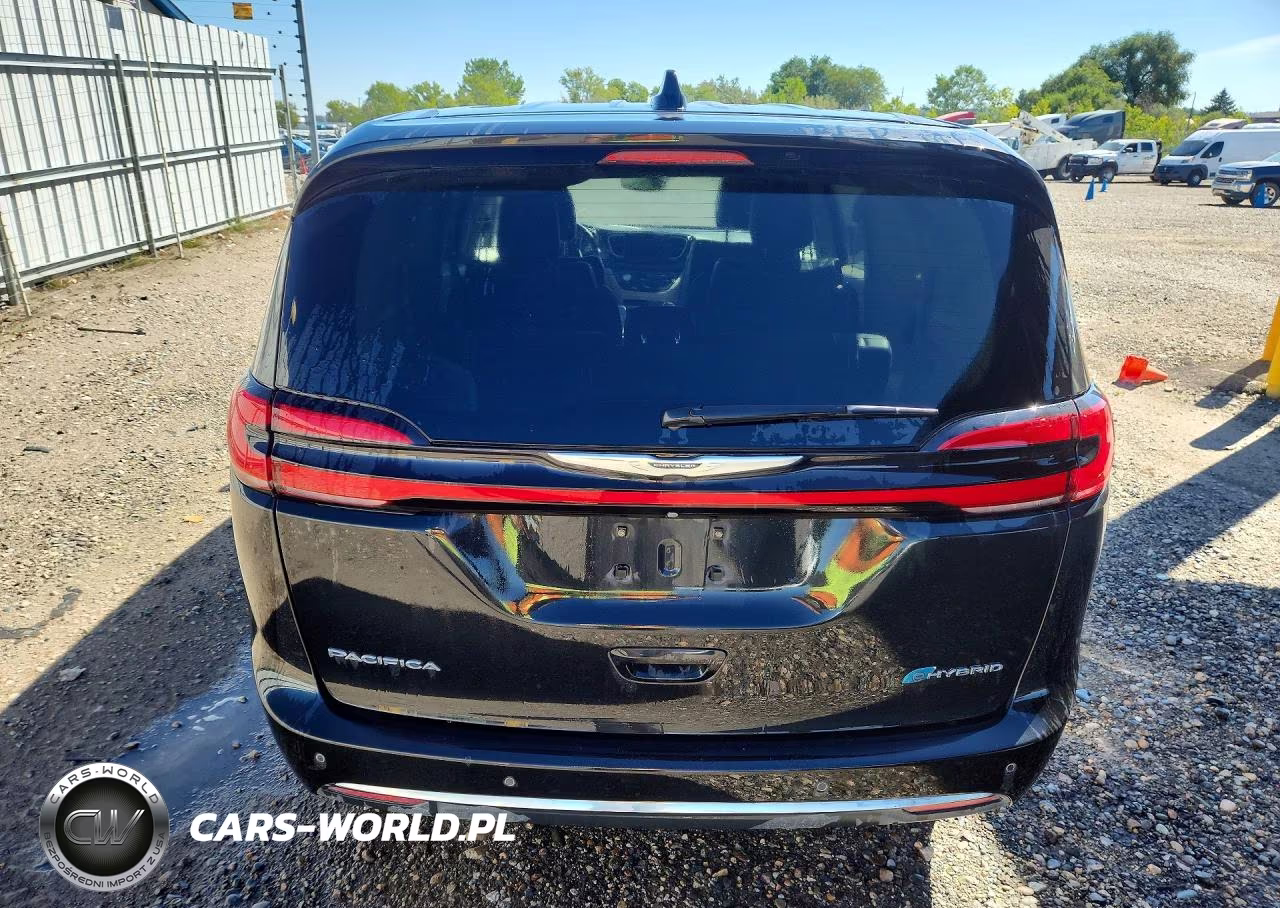 2023 Chrysler Pacifica Hybrid Touring L VIN:2C4RC1L75PR572694 - 6