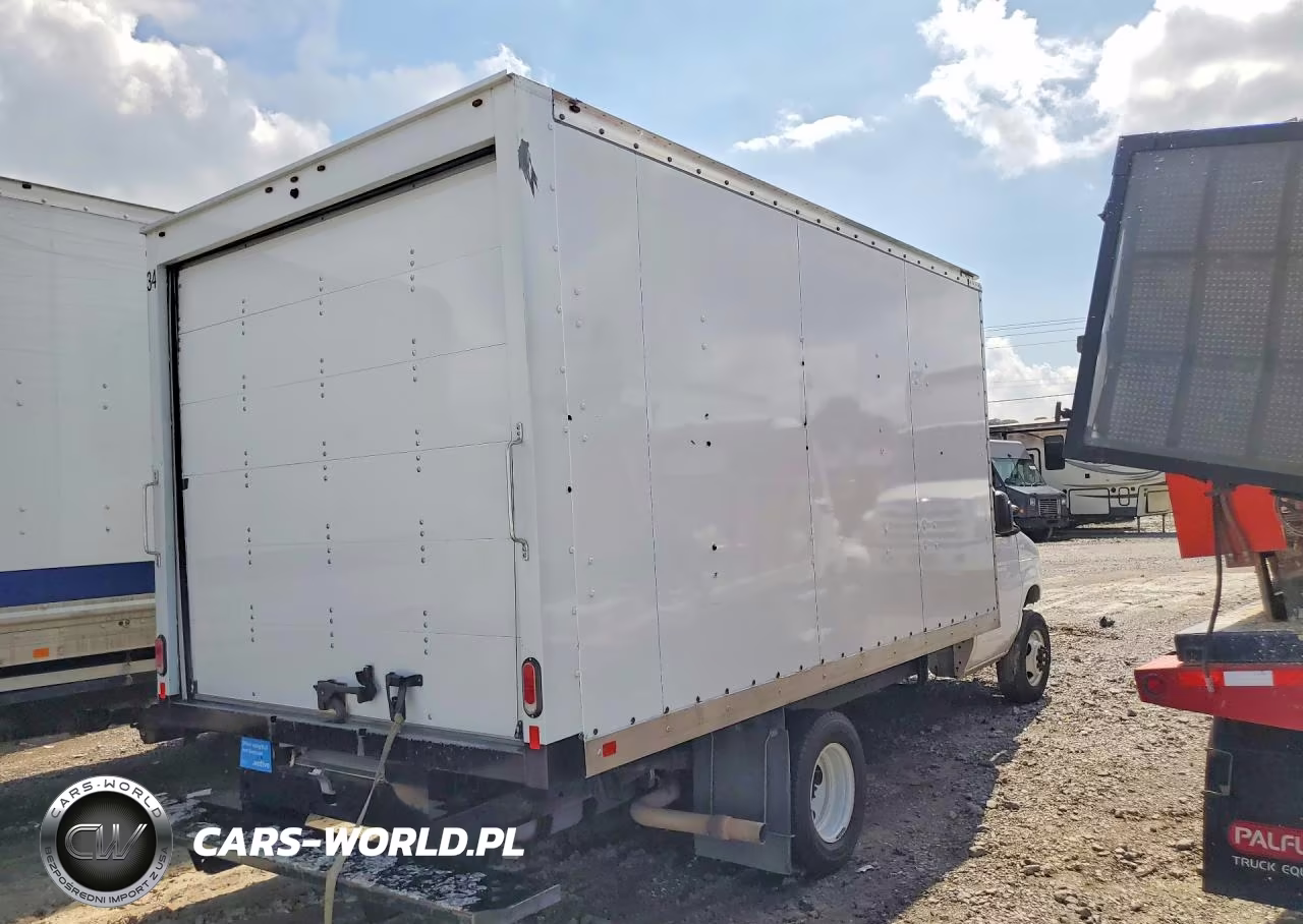 2024 Ford E450 Box Truck VIN:1FDXE4FN4RDD27223 - 3