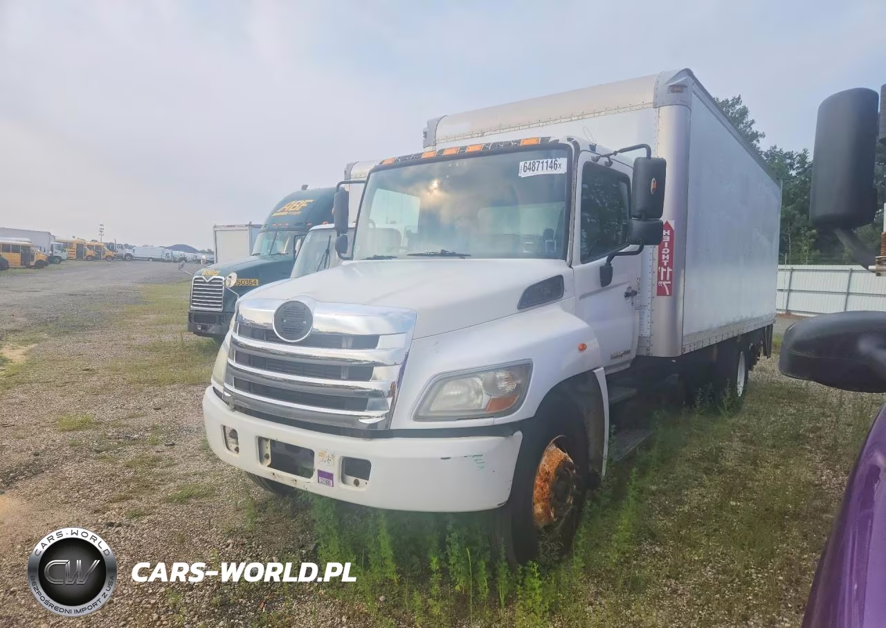 2013 Hino 258-268 Box Truck – zdjęcie 1 z 14