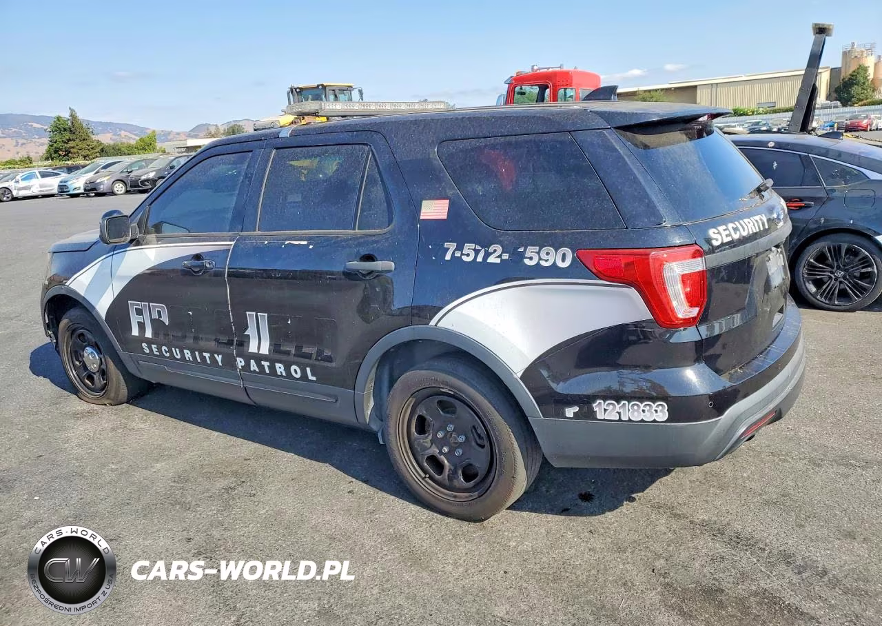 2016 Ford Explorer Police Interceptor VIN:1FM5K8AR3GGB36681 - 2