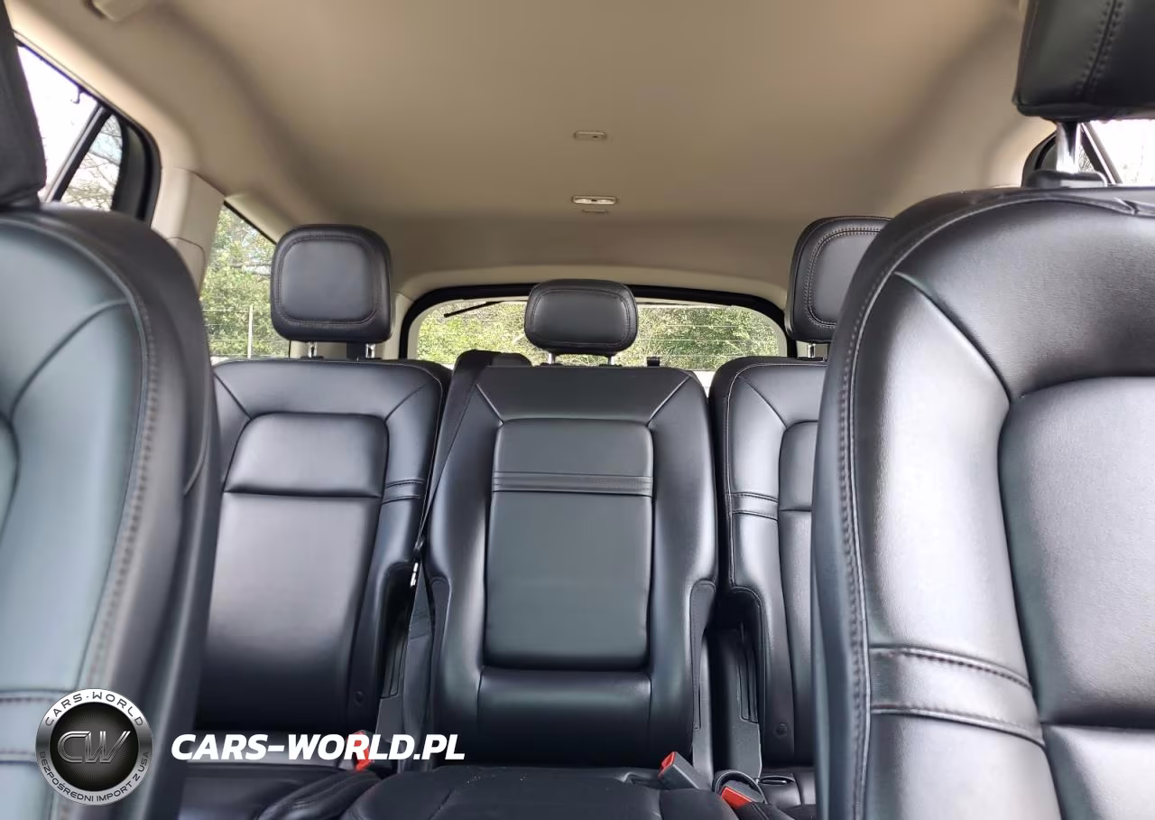 2022 Lincoln Aviator VIN:5LM5J0XC7NGL13251 - 10