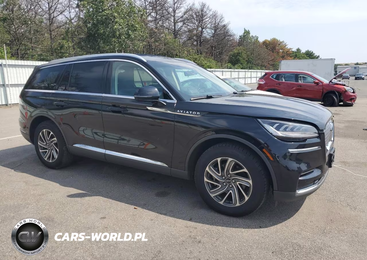 2022 Lincoln Aviator VIN:5LM5J0XC7NGL13251 - 4