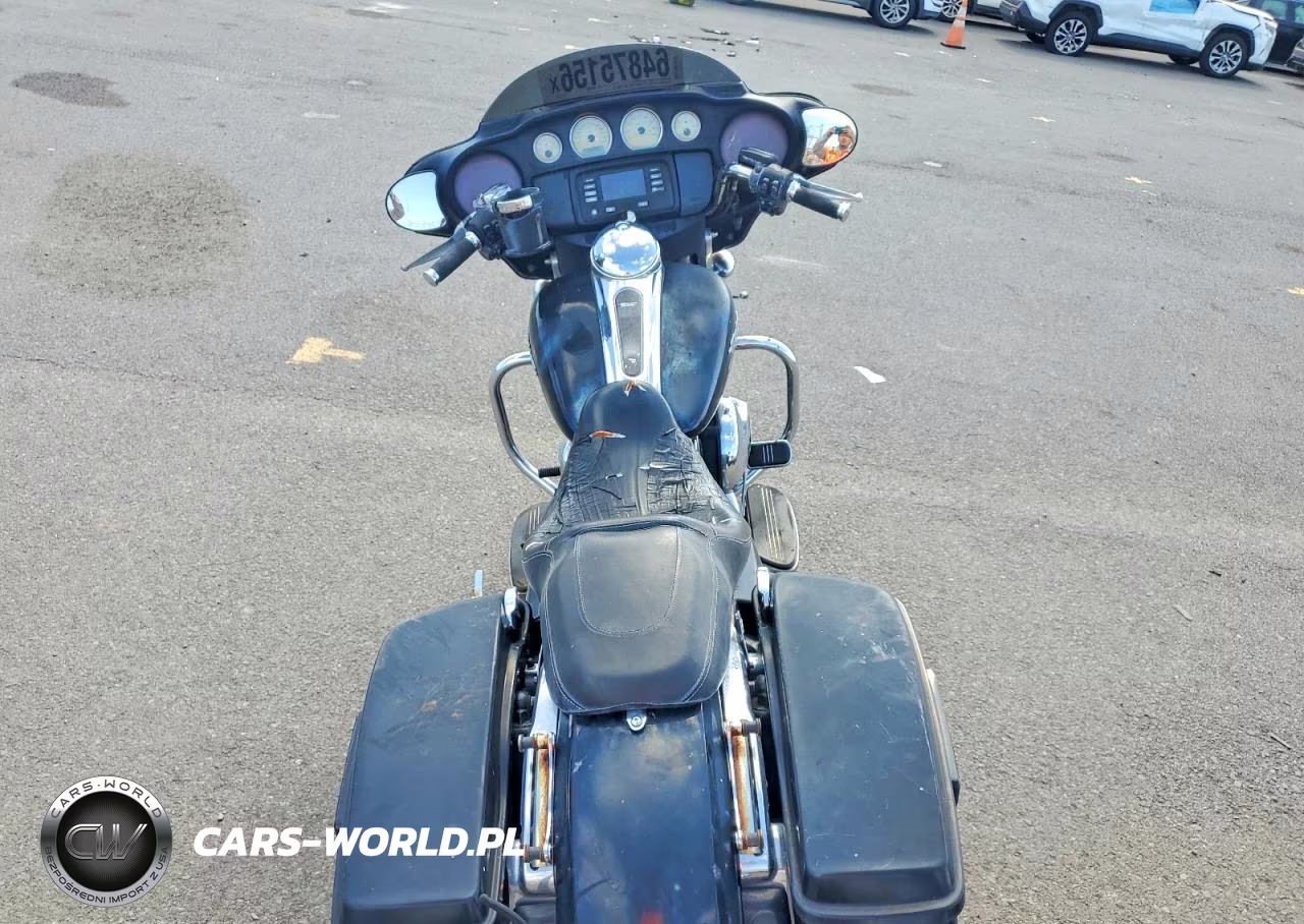 2016 Harley-Davidson Flhx Street Glide VIN:1HD1KBM14GB607903 - 6