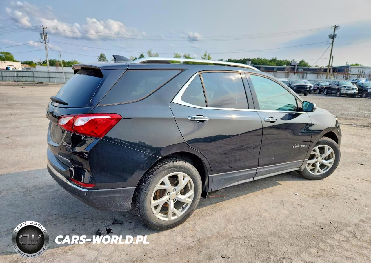 2019 Chevrolet Equinox Premier VIN:2GNAXXEV4K6305922 - 3