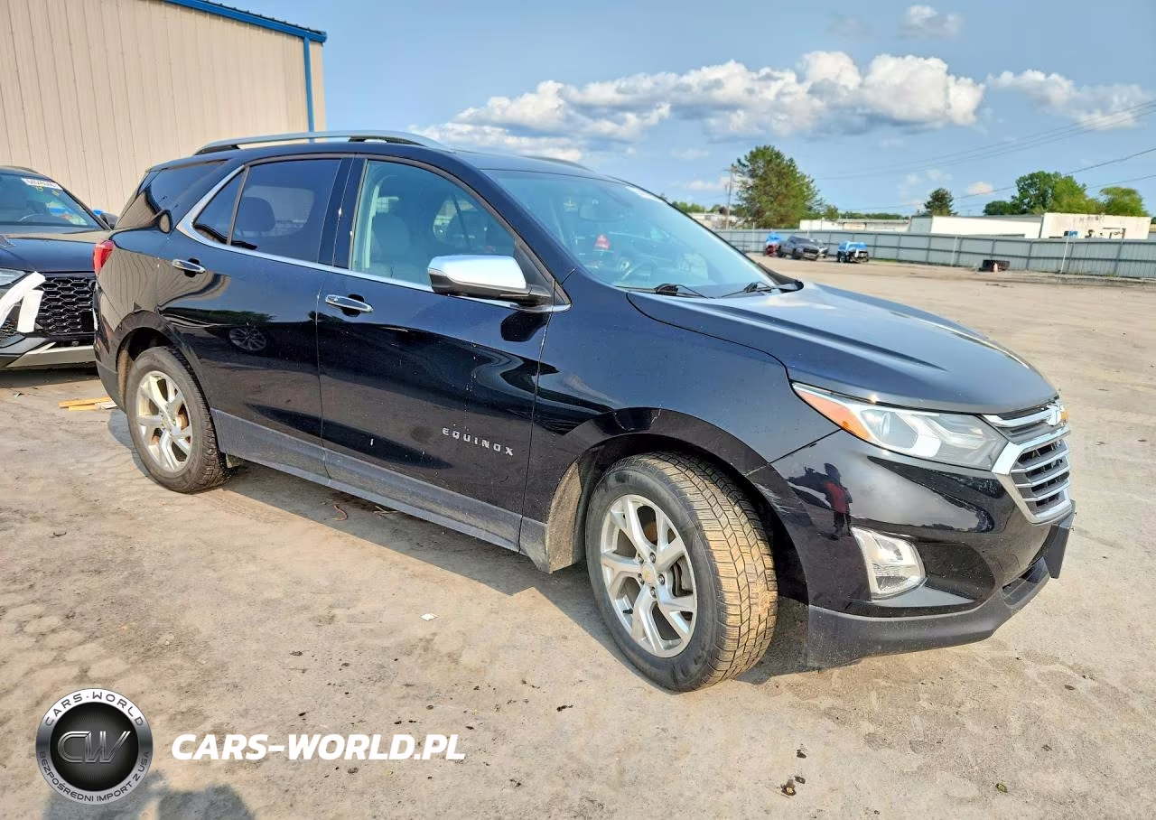 2019 Chevrolet Equinox Premier VIN:2GNAXXEV4K6305922 - 4