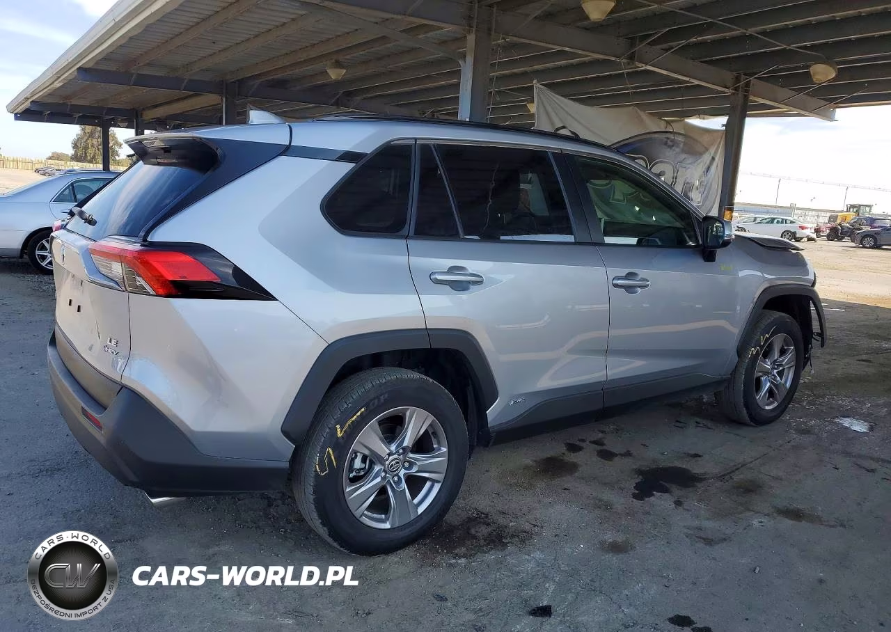 2025 Toyota Rav4 Le VIN:JTMMWRFV1SD350336 - 3