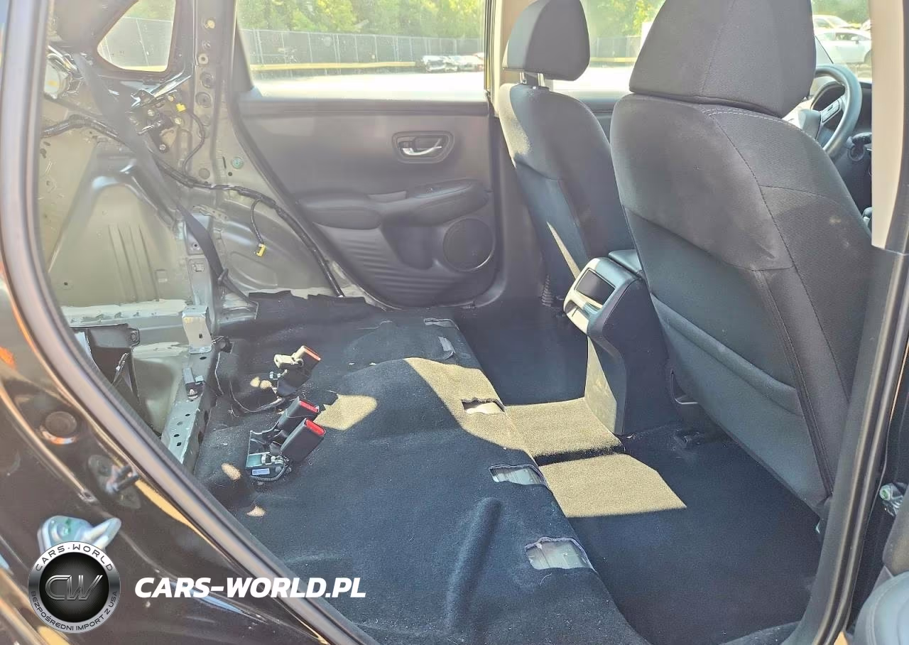 2024 Honda Hr-V Lx VIN:3CZRZ2H37RM761555 - 10