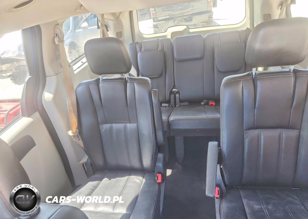 2011 Dodge Grand Caravan Express VIN:2D4RN4DG8BR602938 - 10