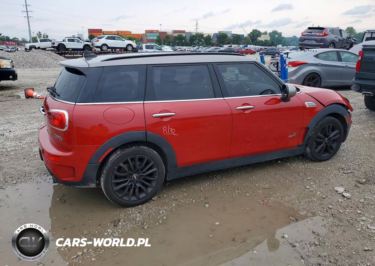 2017 Mini Cooper S Clubman All4 VIN:WMWLU5C3XH2G02327 - 3