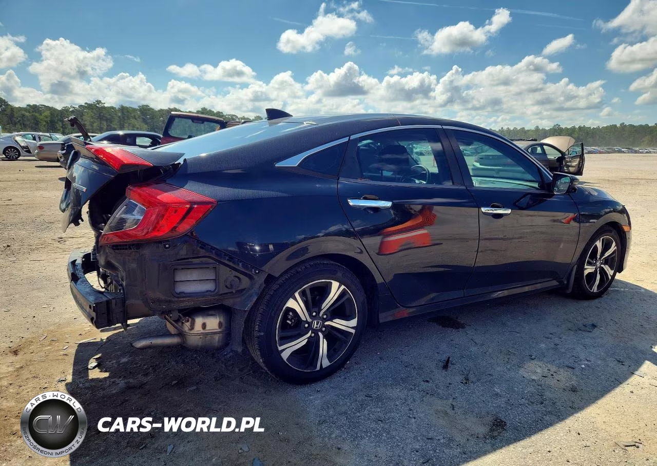 2016 Honda Civic Touring VIN:19XFC1F99GE027437 - 3