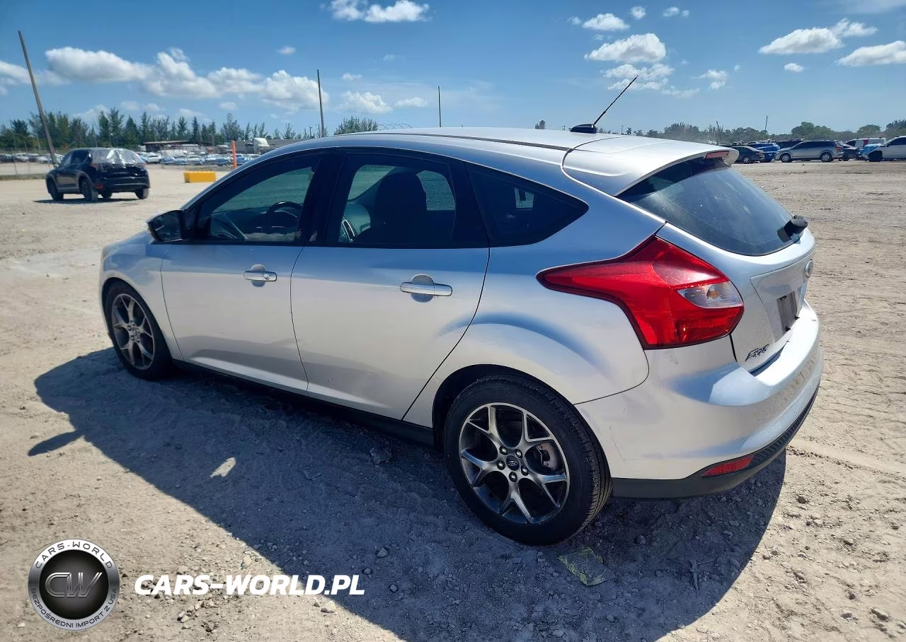 2014 Ford Focus Se VIN:1FADP3K25EL251895 - 2