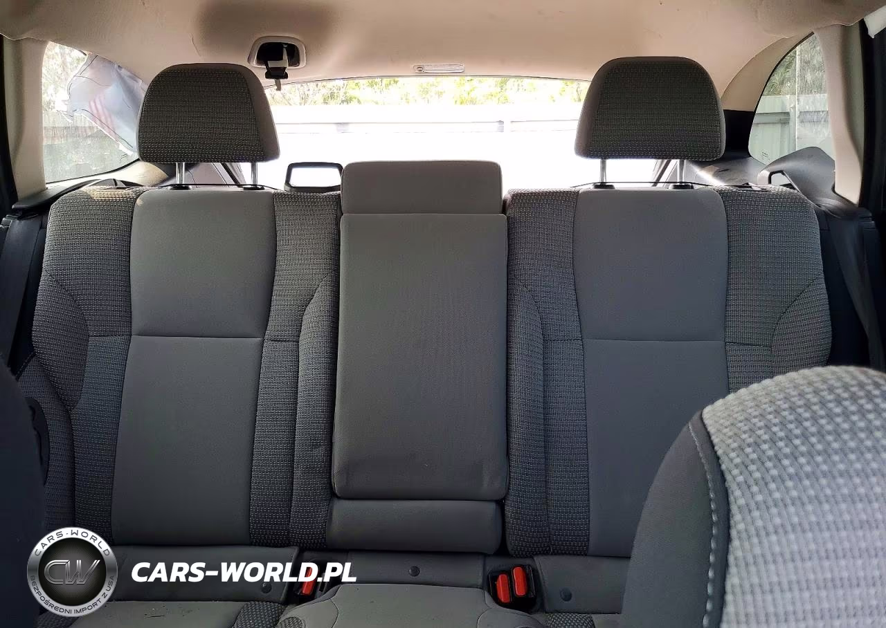 2020 Subaru Outback Premium VIN:4S4BTACC4L3230764 - 10